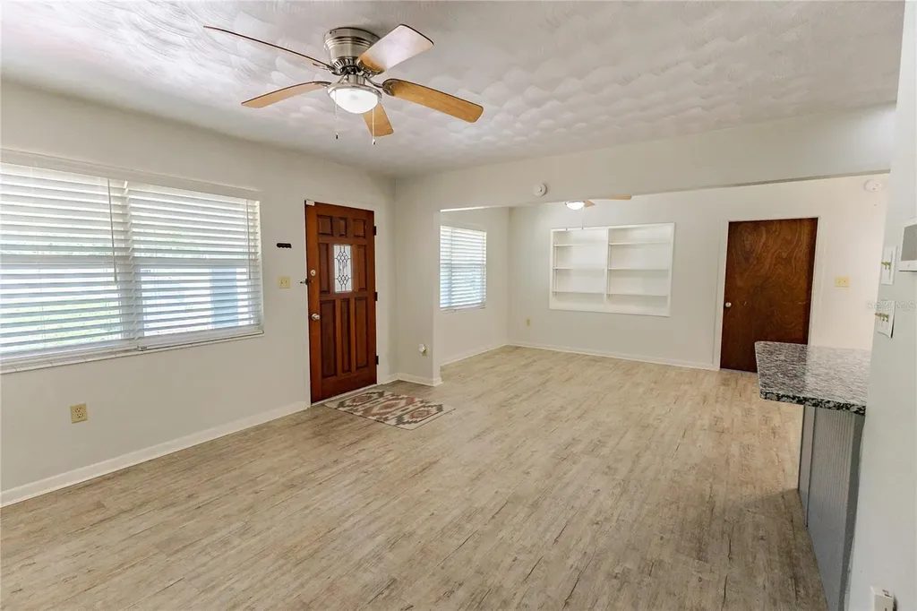 24270 SW Shorewood Drive N Dunnellon FL 34431