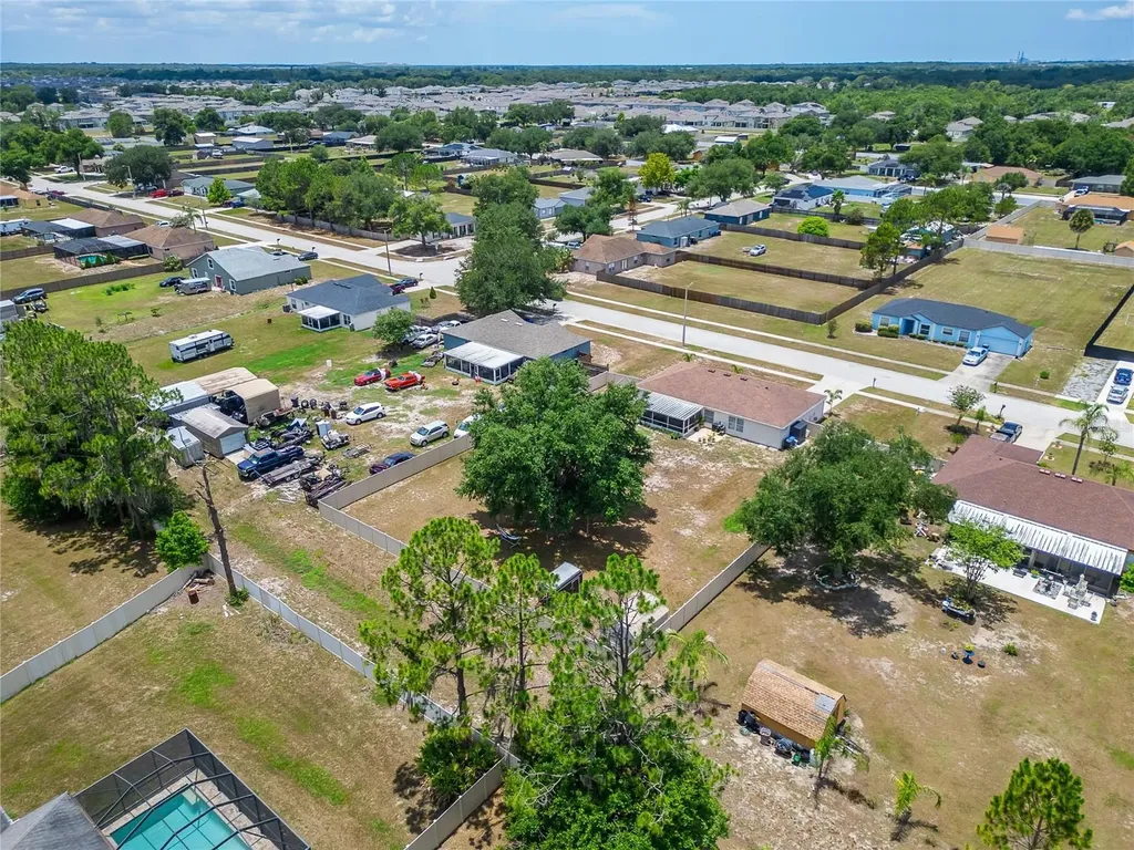 12124 Colonial Estates Lane Riverview FL 33579
