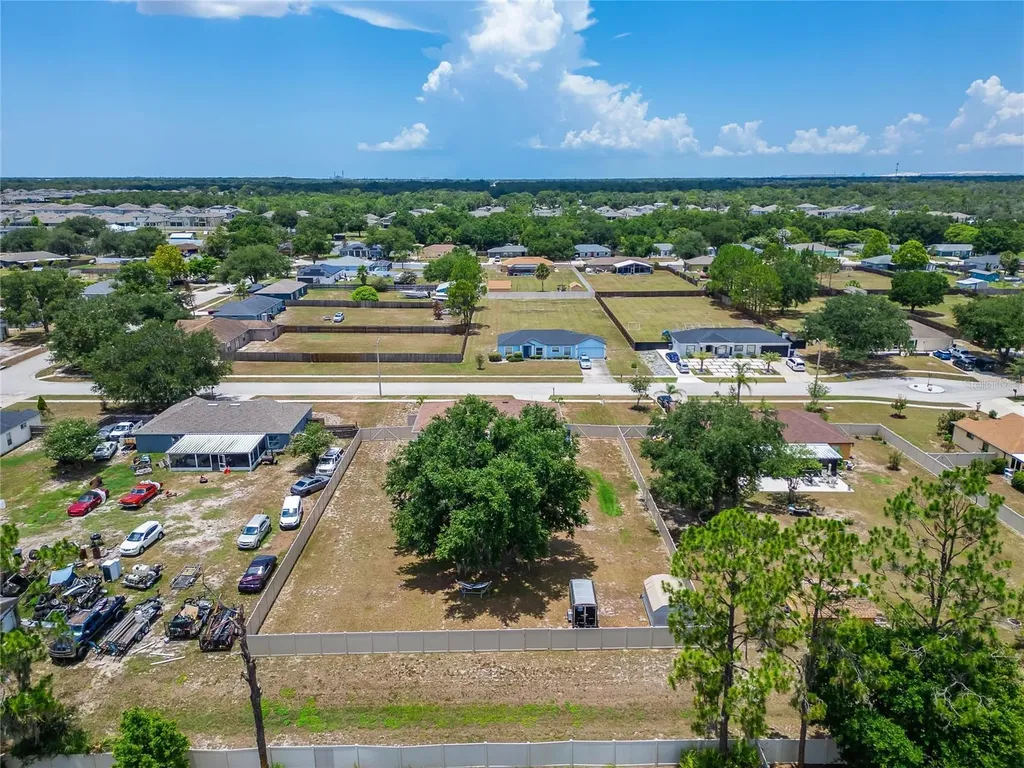 12124 Colonial Estates Lane Riverview FL 33579