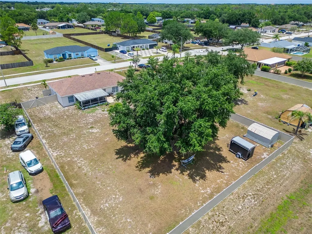 12124 Colonial Estates Lane Riverview FL 33579