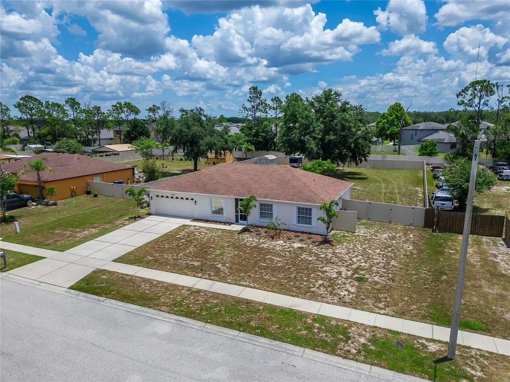 12124 Colonial Estates Lane Riverview FL 33579