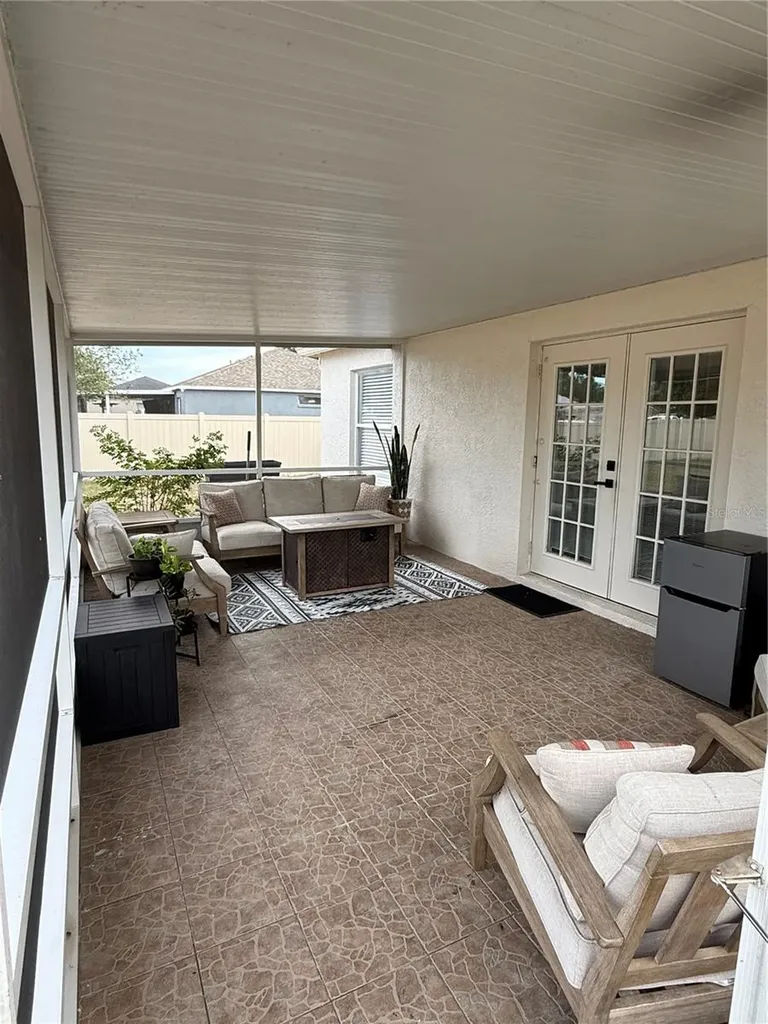12124 Colonial Estates Lane Riverview FL 33579