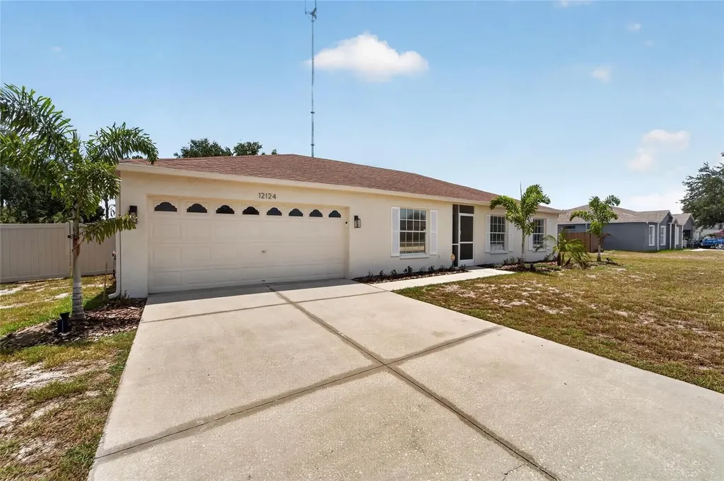 12124 Colonial Estates Lane Riverview FL 33579