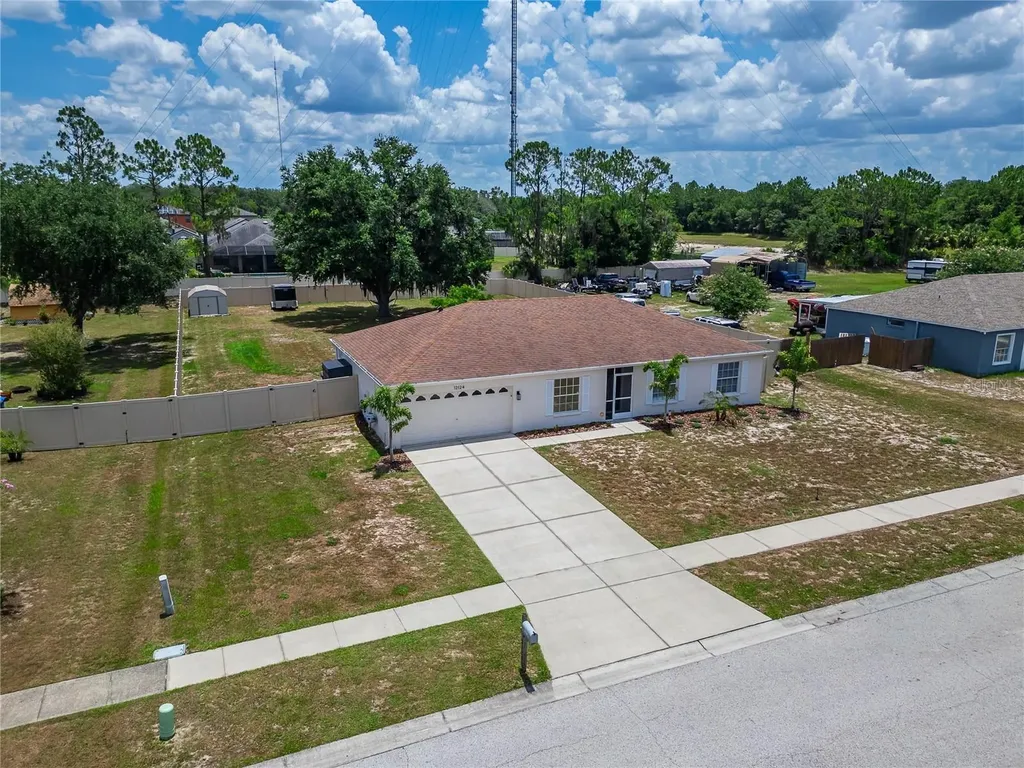 12124 Colonial Estates Lane Riverview FL 33579