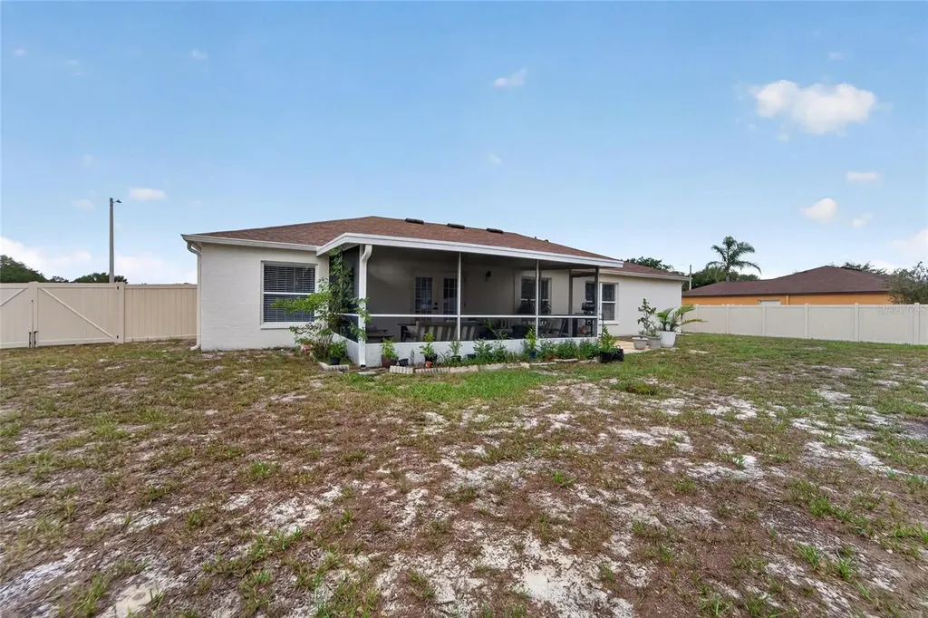 12124 Colonial Estates Lane Riverview FL 33579
