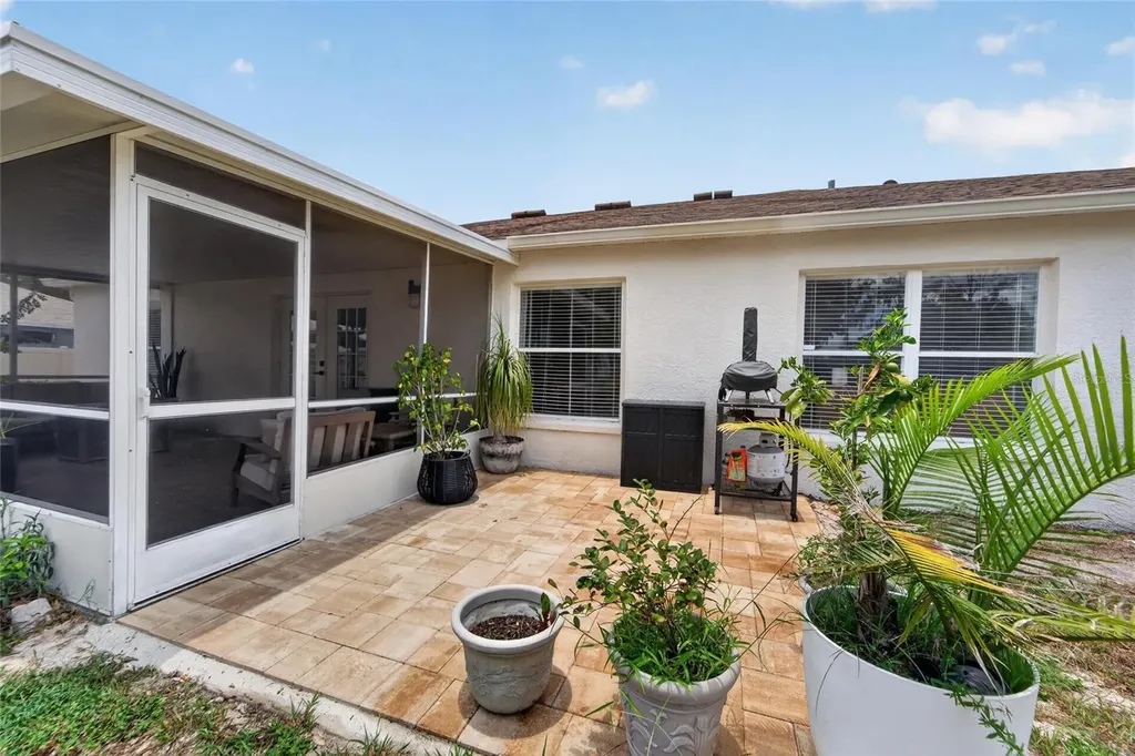 12124 Colonial Estates Lane Riverview FL 33579