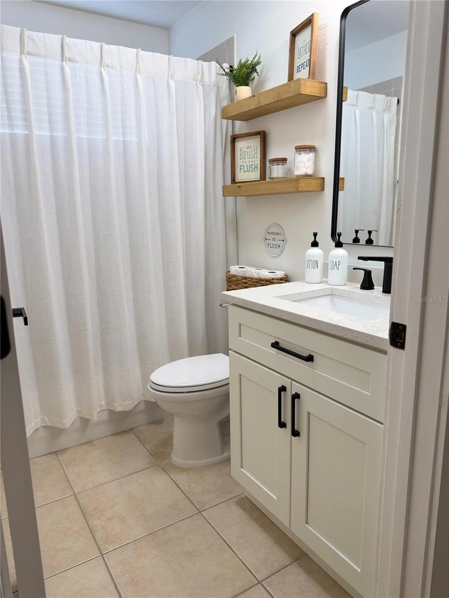 12124 Colonial Estates Lane Riverview FL 33579