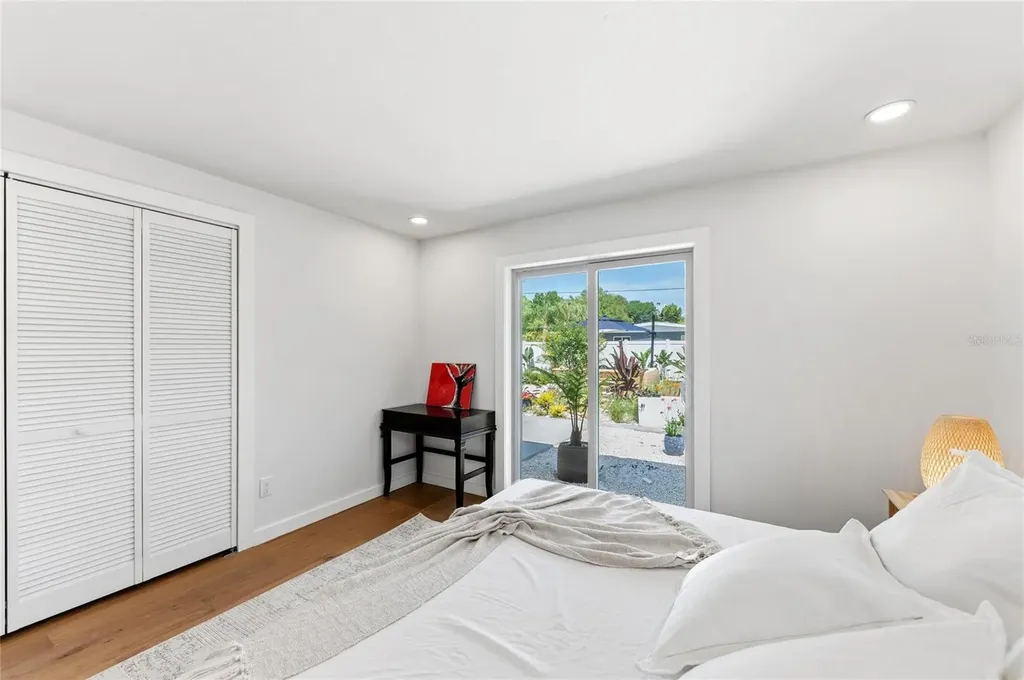 2513 Croton Avenue Sarasota FL 34239