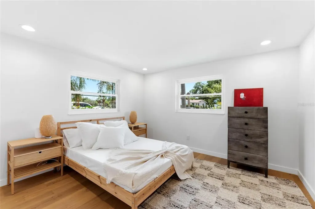 2513 Croton Avenue Sarasota FL 34239