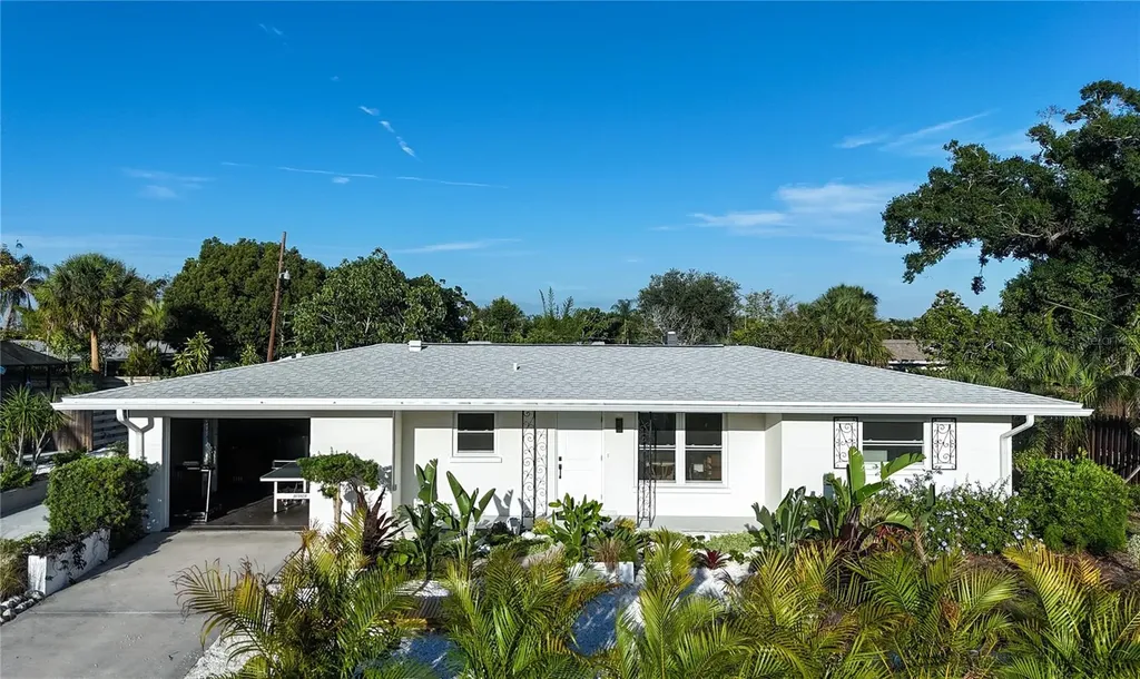 2513 Croton Avenue Sarasota FL 34239