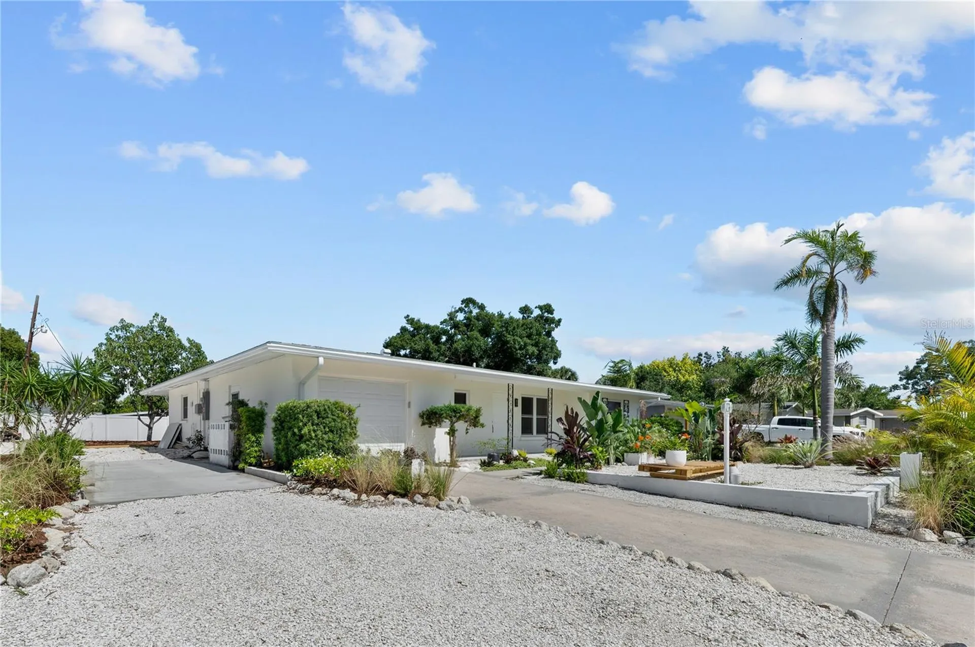 2513 Croton Avenue Sarasota FL 34239