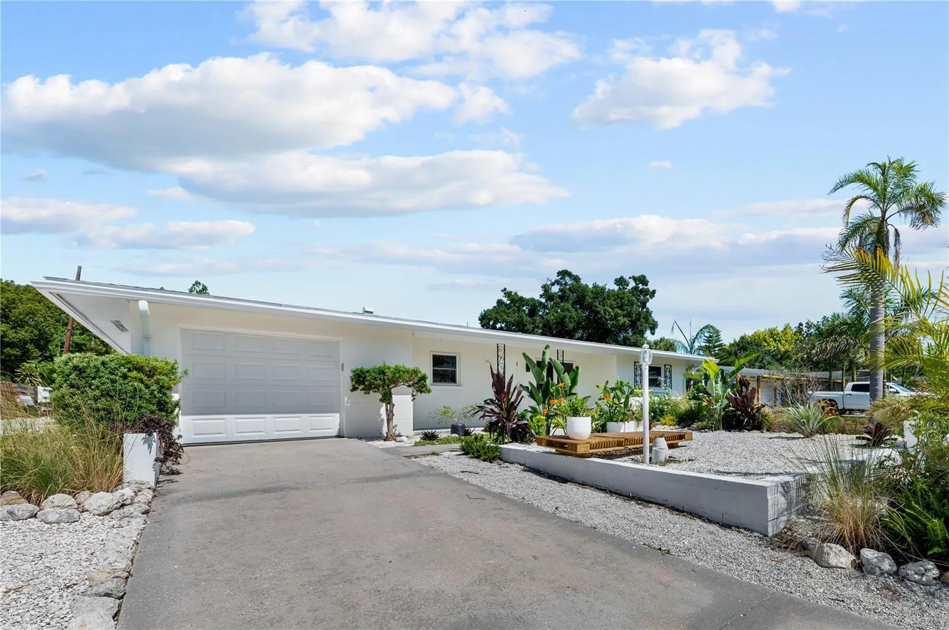 2513 Croton Avenue Sarasota FL 34239