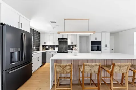 2513 Croton Avenue Sarasota FL 34239