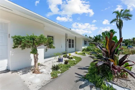2513 Croton Avenue Sarasota FL 34239
