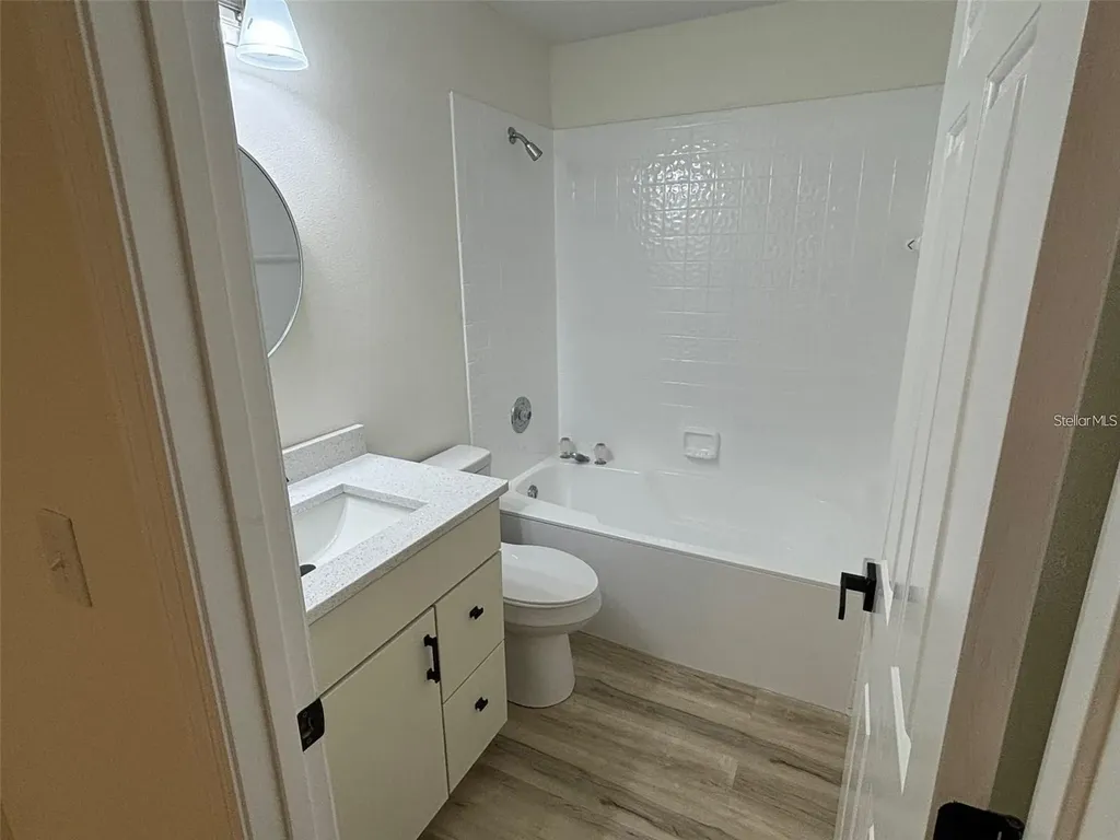 339 Pembroke Lane S Venice FL 34293