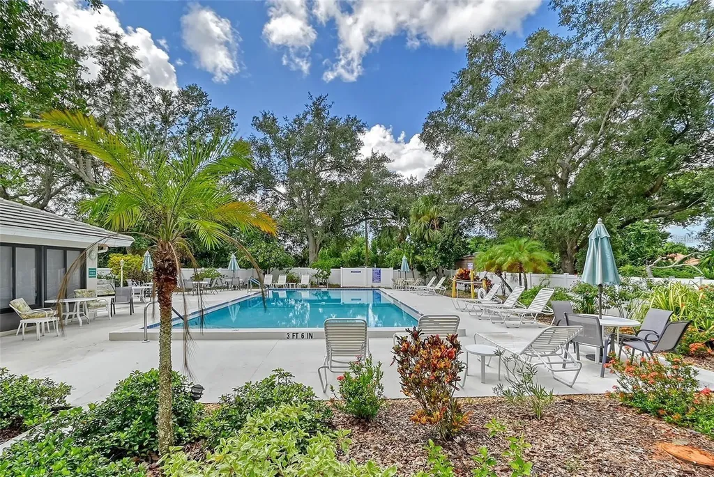 339 Pembroke Lane S Venice FL 34293