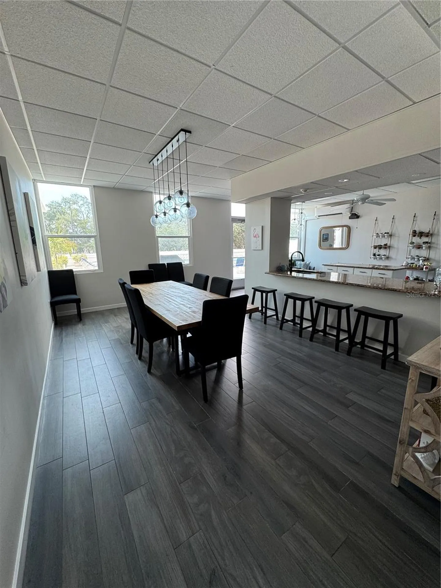 33 S Gulfstream Avenue Sarasota FL 34236