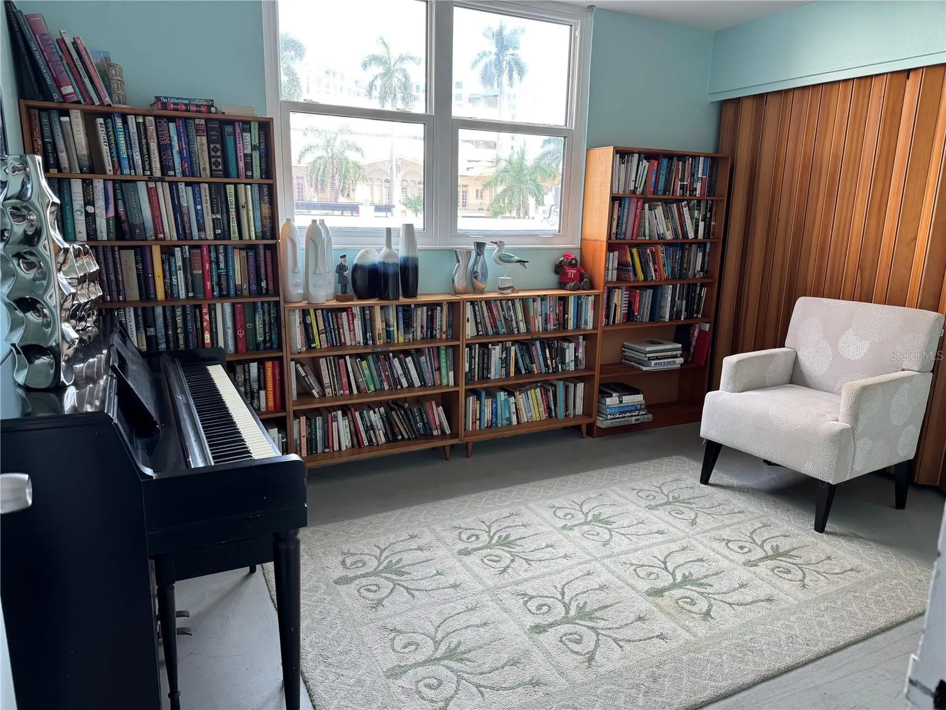 33 S Gulfstream Avenue Sarasota FL 34236