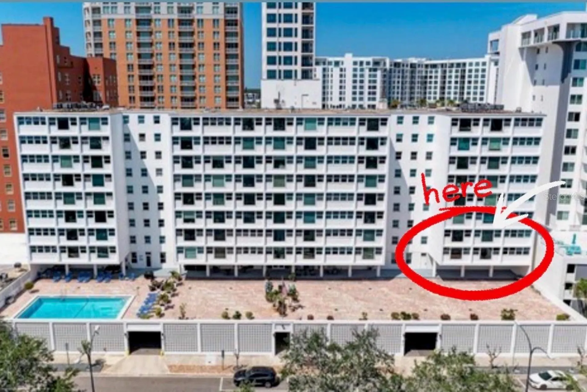 33 S Gulfstream Avenue Sarasota FL 34236