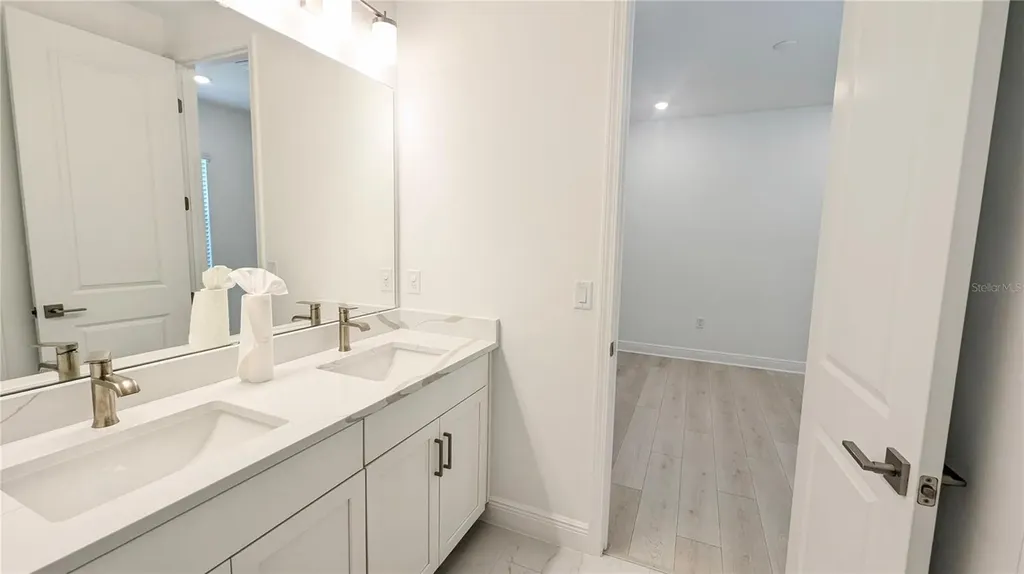 15614 Vetta Drive Montverde FL 34756