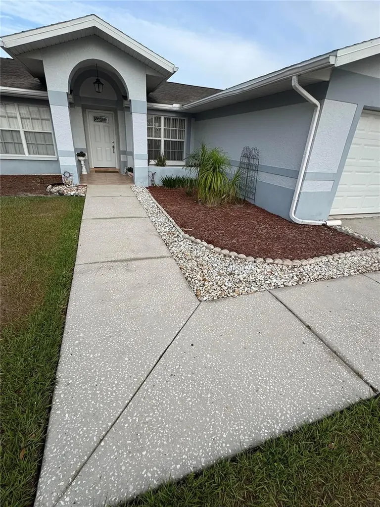 1915 Cheney Court Lutz FL 33549