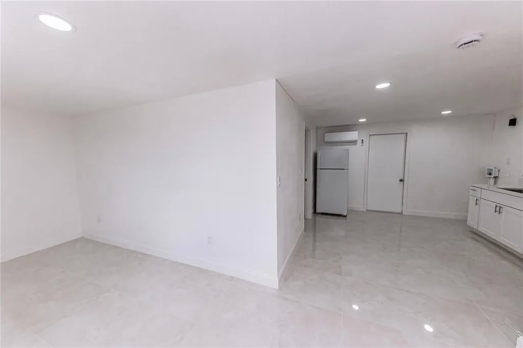 902 Marshall Street Clearwater FL 33755