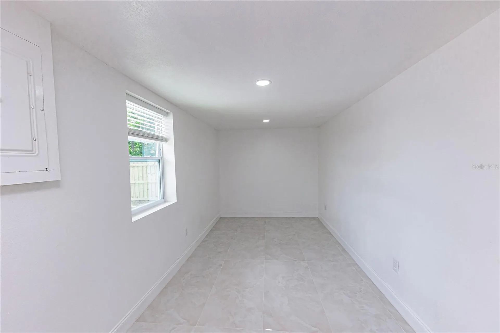 902 Marshall Street Clearwater FL 33755