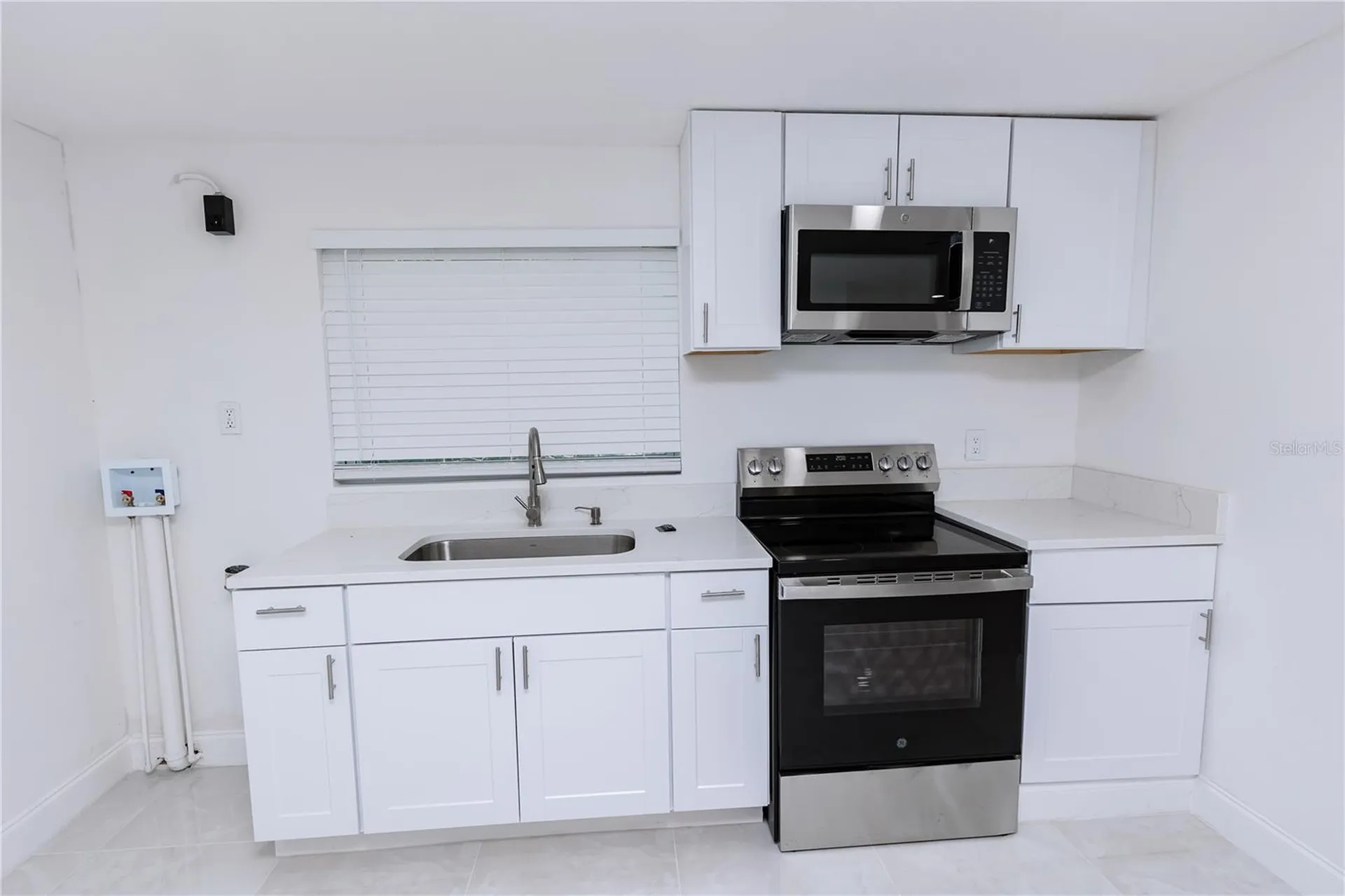 902 Marshall Street Clearwater FL 33755