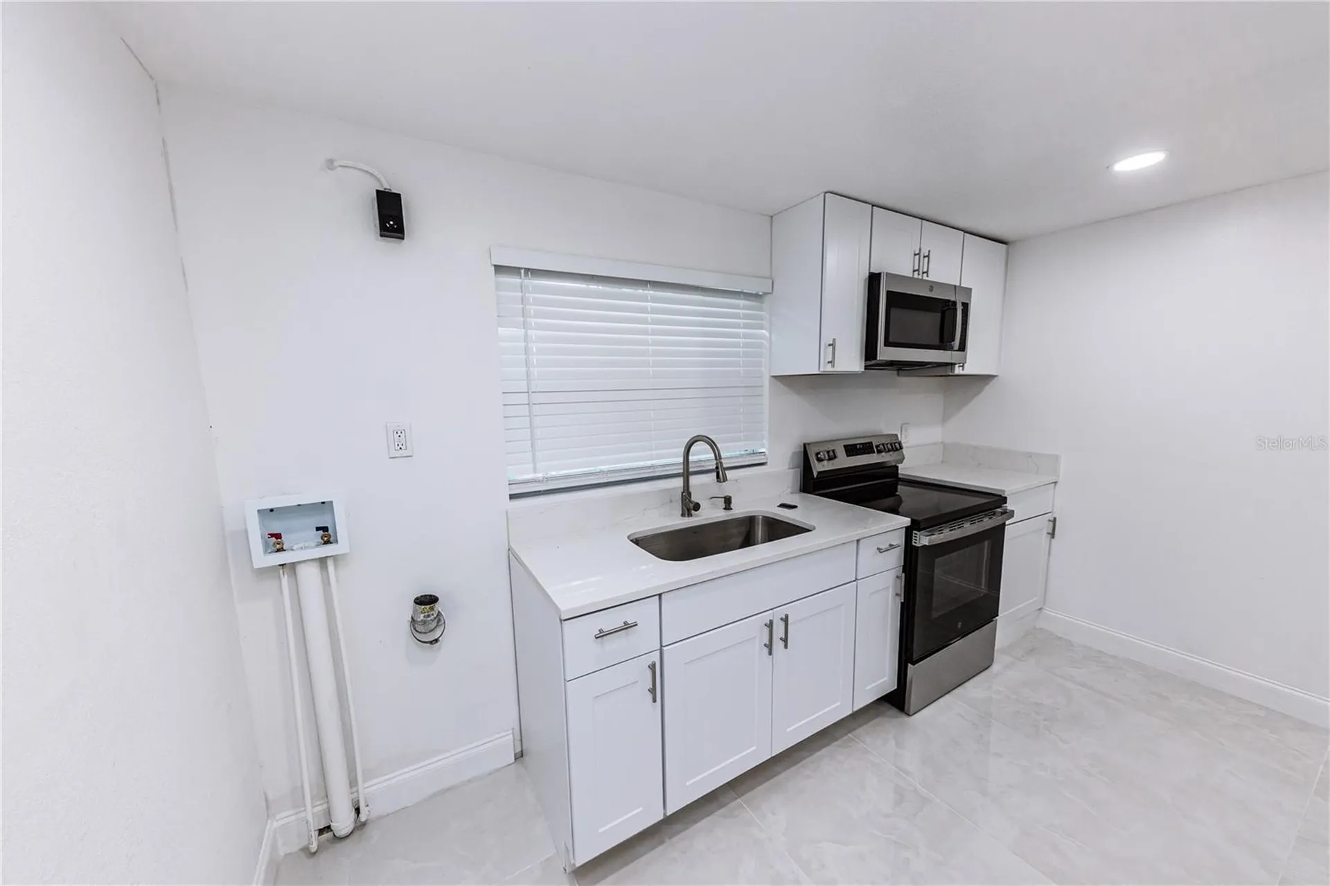 902 Marshall Street Clearwater FL 33755