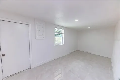 902 Marshall Street Clearwater FL 33755