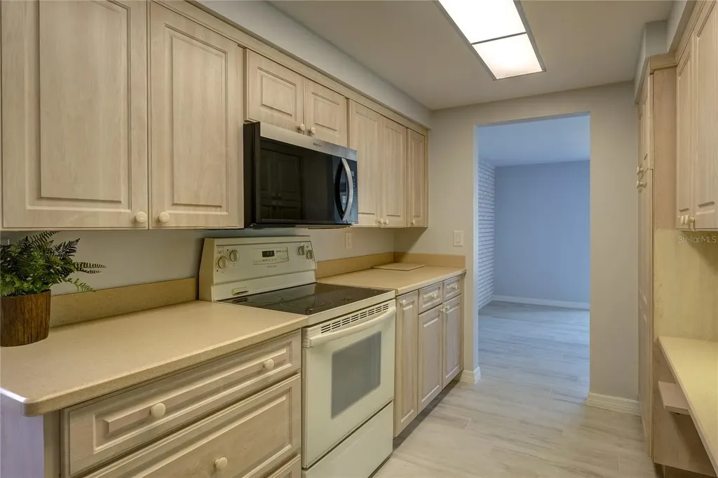 3024 Chase Circle Sarasota FL 34231