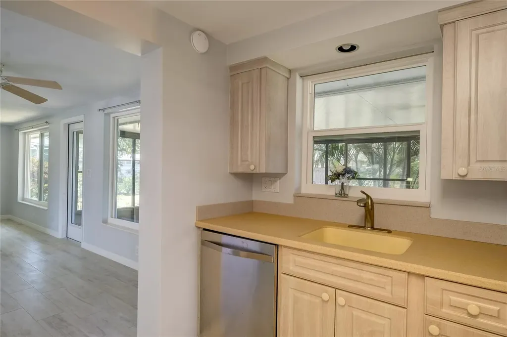 3024 Chase Circle Sarasota FL 34231