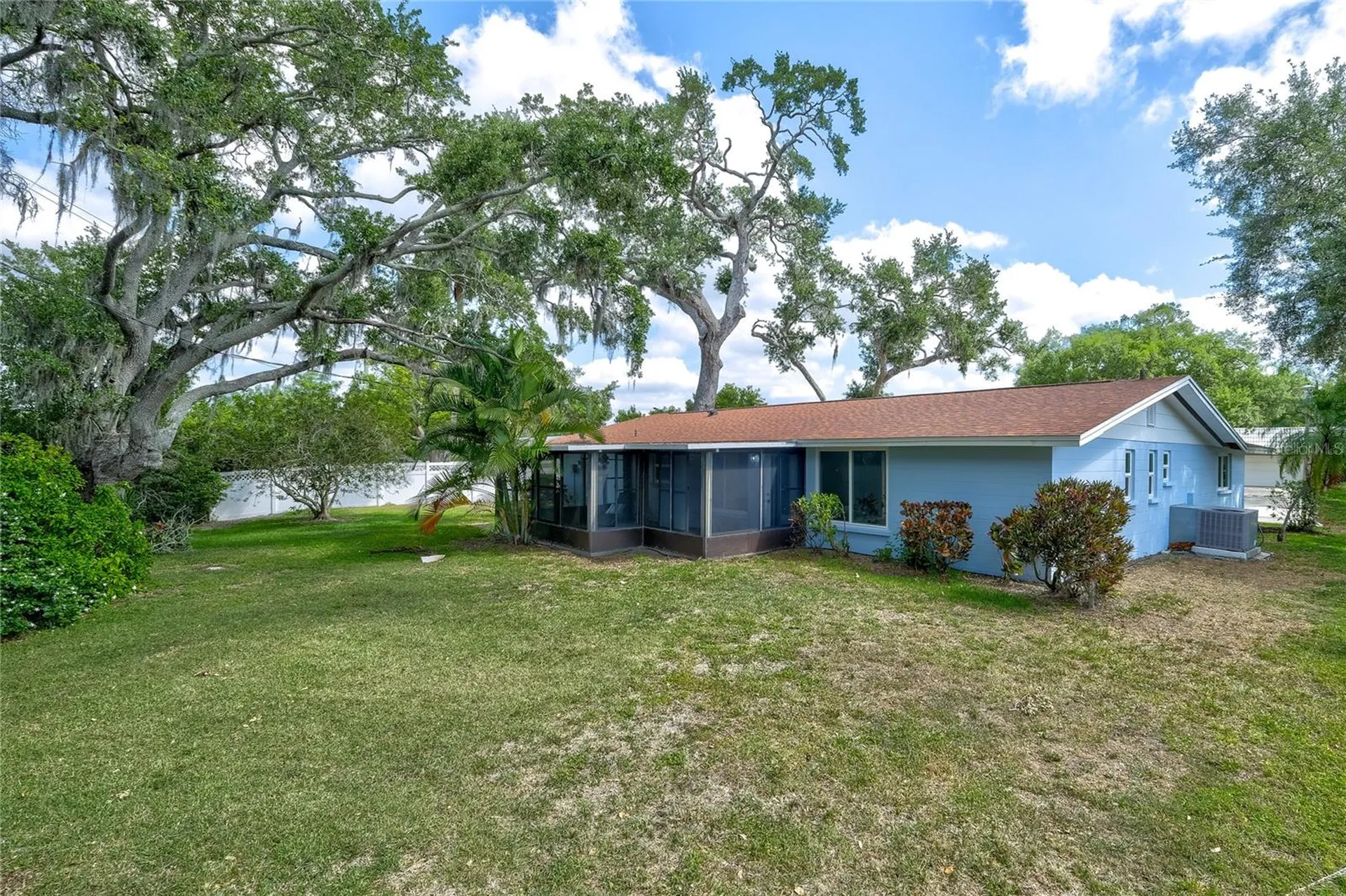3024 Chase Circle Sarasota FL 34231