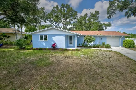 3024 Chase Circle Sarasota FL 34231