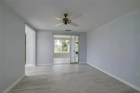 3024 Chase Circle Sarasota FL 34231