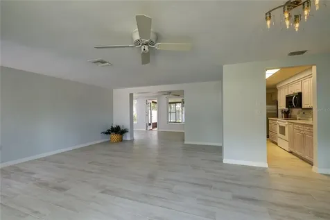 3024 Chase Circle Sarasota FL 34231