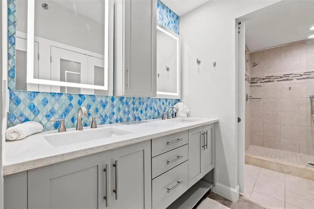 615 Dream Island Place Longboat Key FL 34228