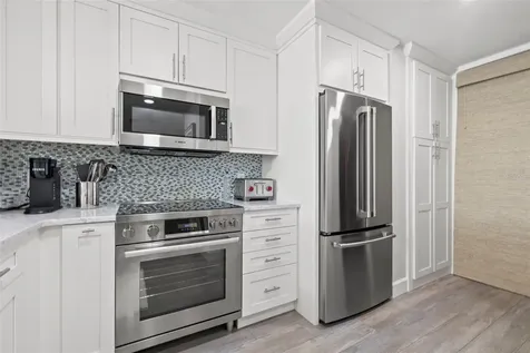 615 Dream Island Place Longboat Key FL 34228