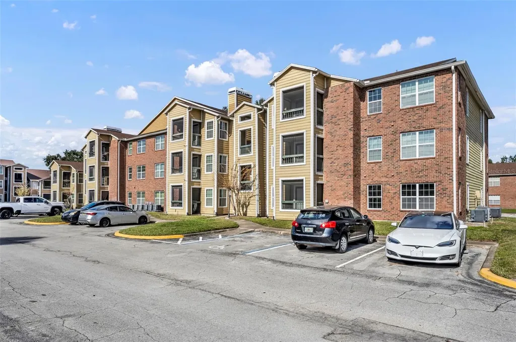 5600 Devonbriar Way Orlando FL 32822