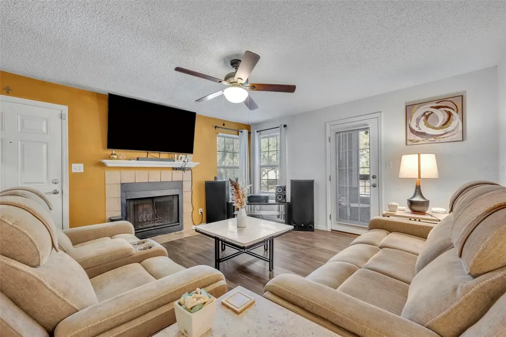 5600 Devonbriar Way Orlando FL 32822