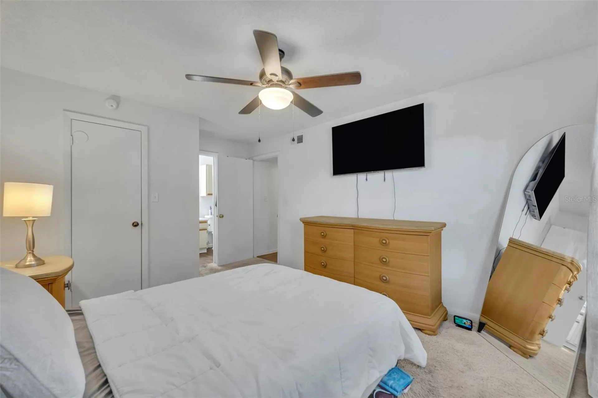 5600 Devonbriar Way Orlando FL 32822