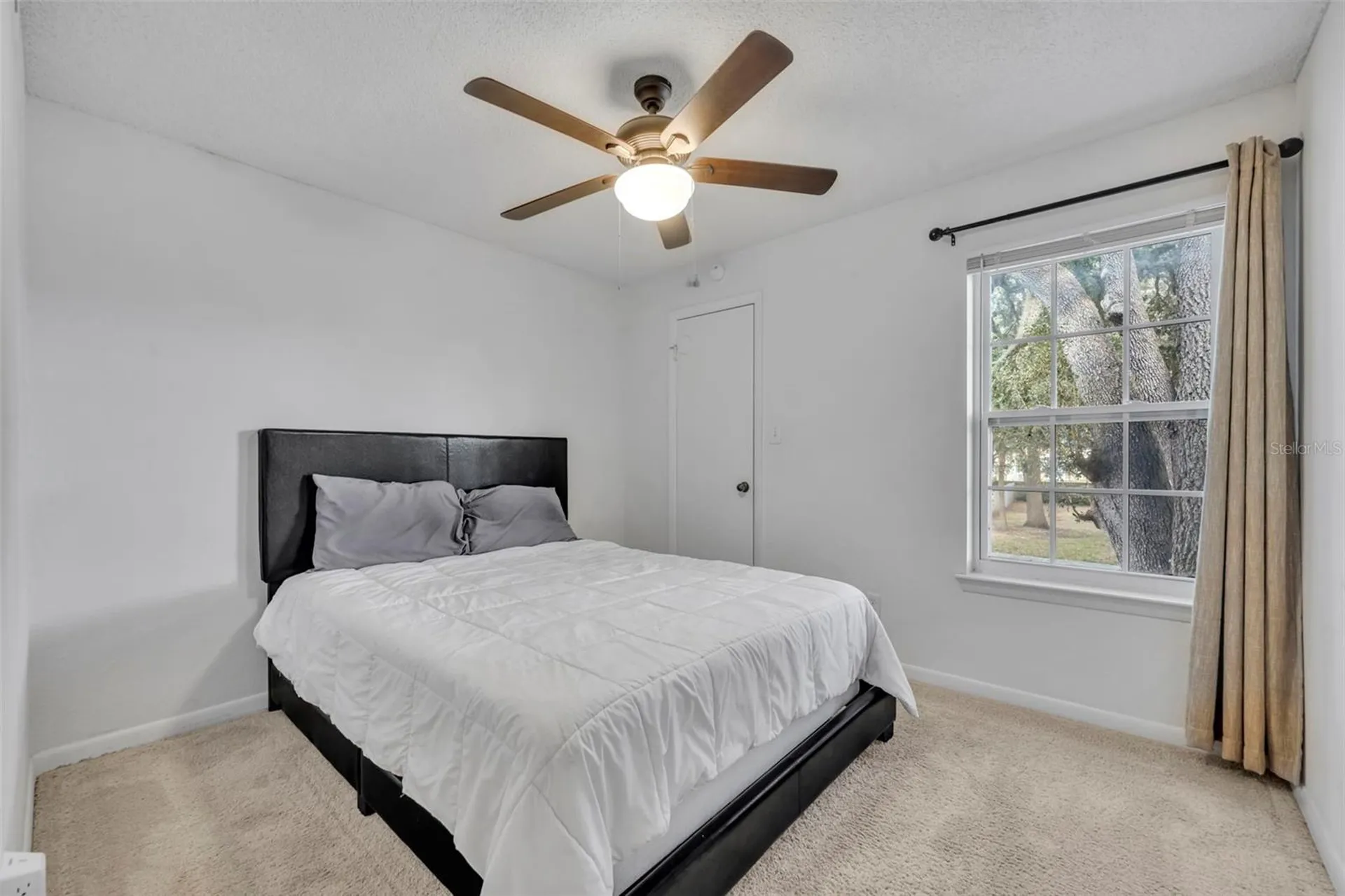 5600 Devonbriar Way Orlando FL 32822