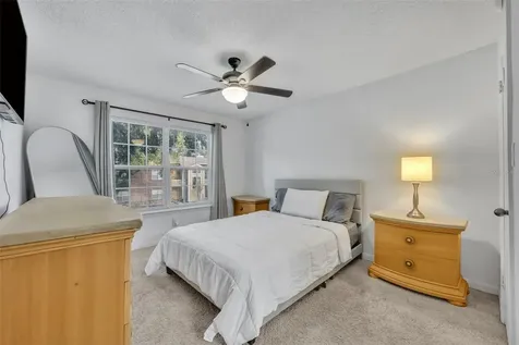 5600 Devonbriar Way Orlando FL 32822