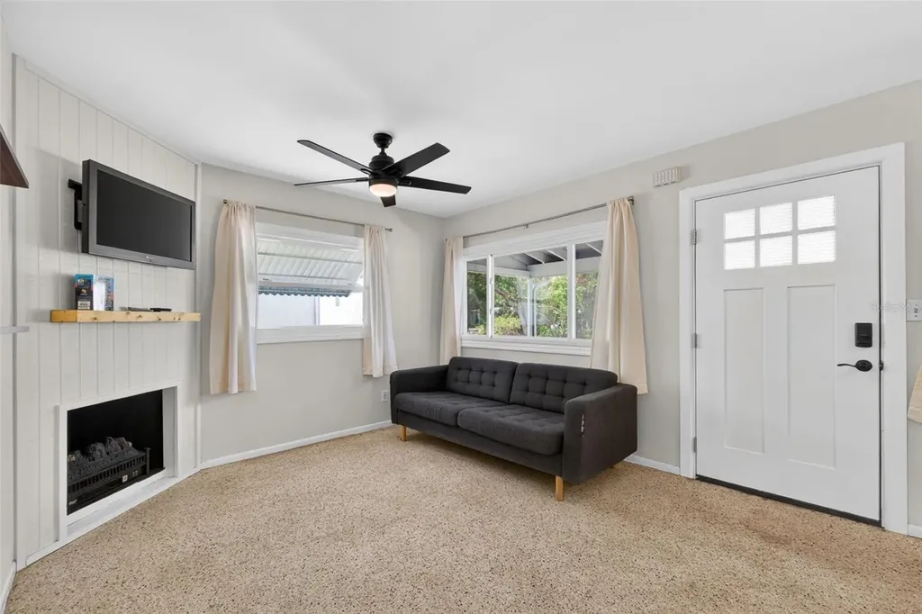 5400 97th Terrace N Pinellas Park FL 33782