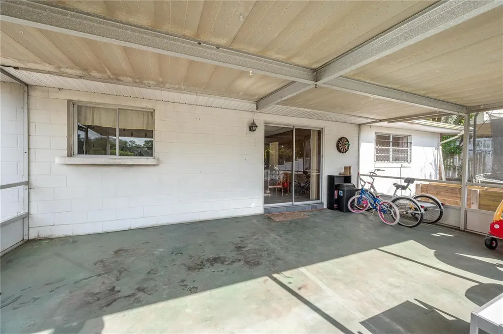 136 Lake Ring Drive Winter Haven FL 33884