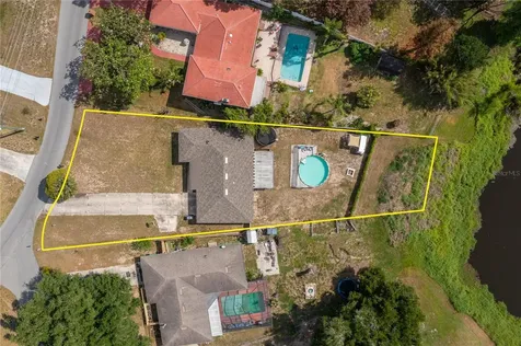 136 Lake Ring Drive Winter Haven FL 33884