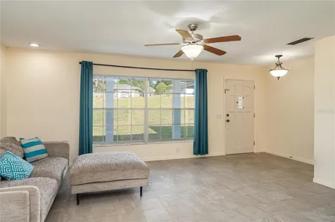 136 Lake Ring Drive Winter Haven FL 33884