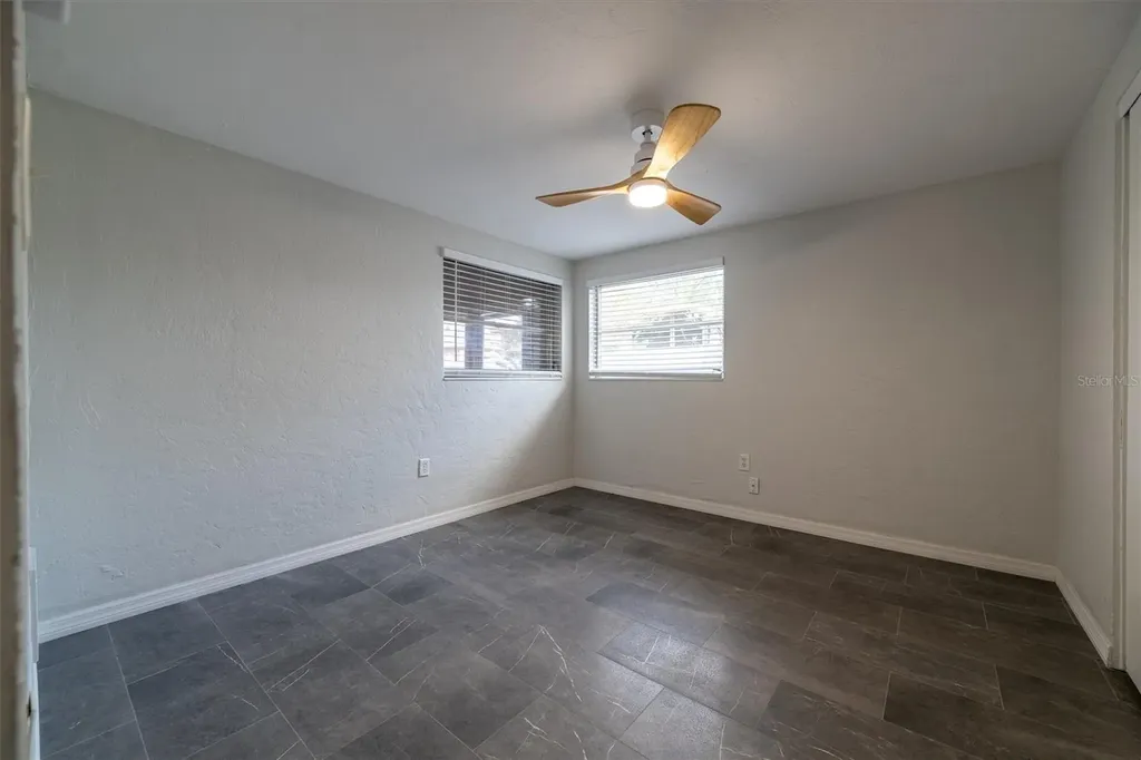 7464 Cass Circle Sarasota FL 34231