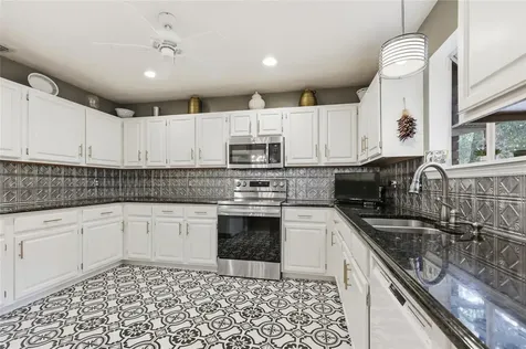 9702 SW 52nd Lane Gainesville FL 32608