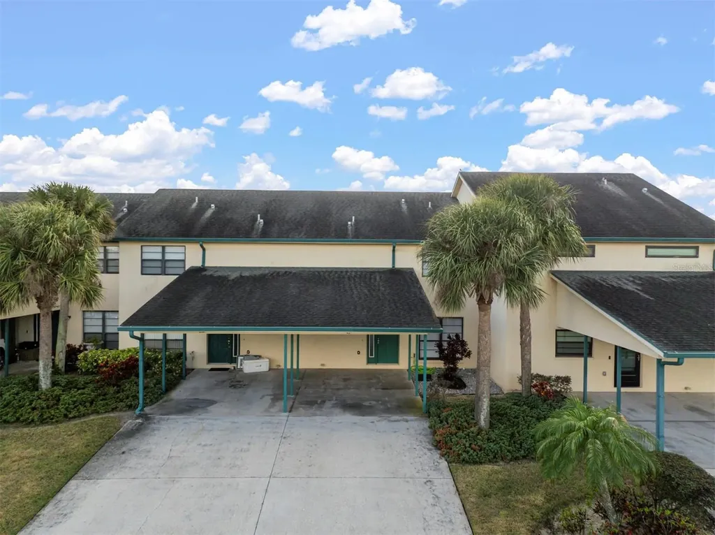 634 Yardarm Drive Apollo Beach FL 33572